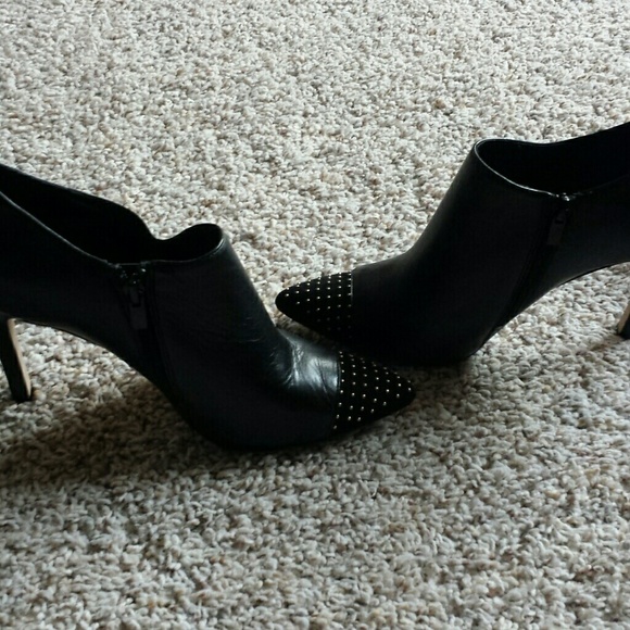 Klaudia Studded toe booties - Picture 6 of 8